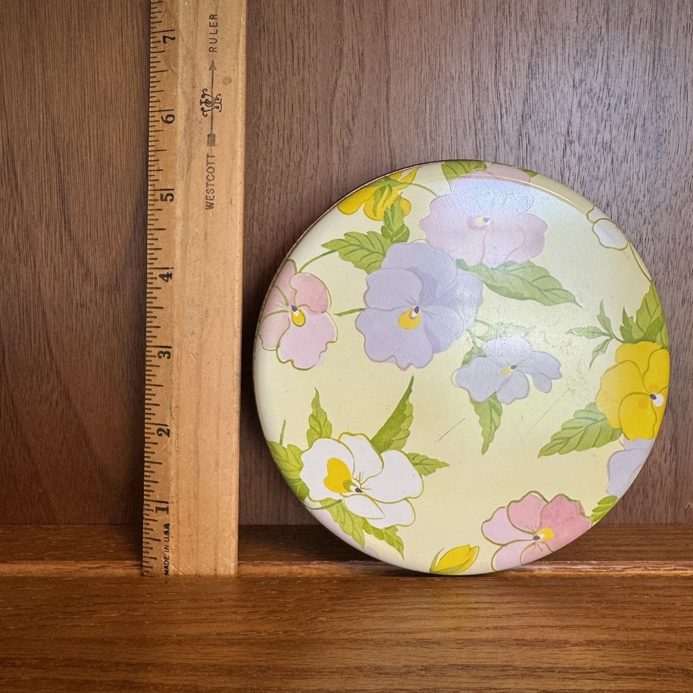 Vintage‎ Avon 1983 Pansy Patch Floral Flat Round Tin Empty - Picture 7 of 7
